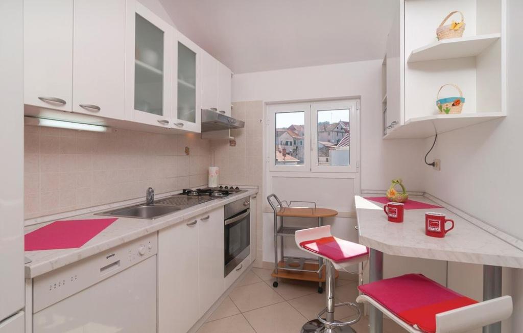 Direct At Sea Apartment Postira Exterior foto